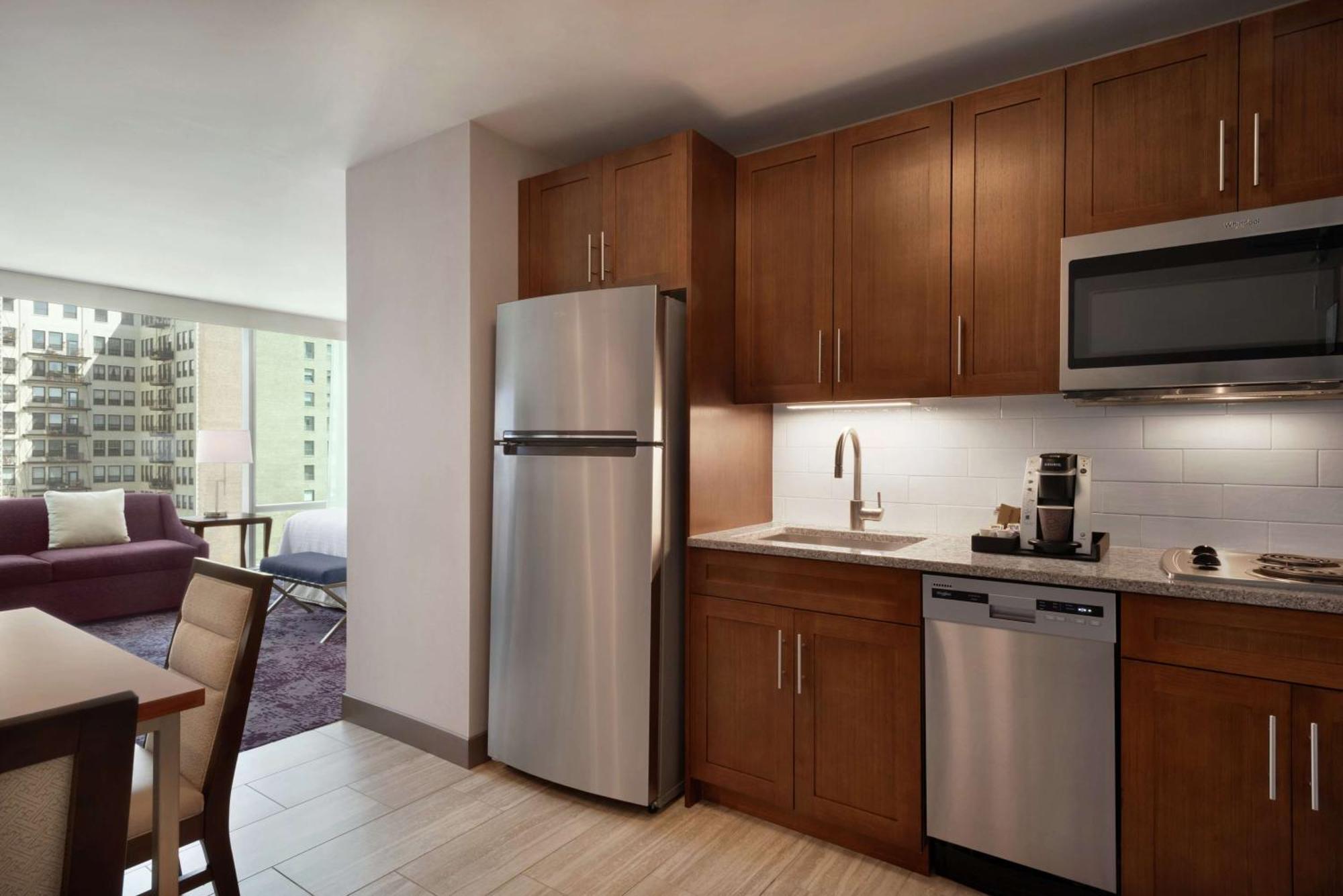 Homewood Suites By Hilton Chicago Downtown South Loop Exterior photo